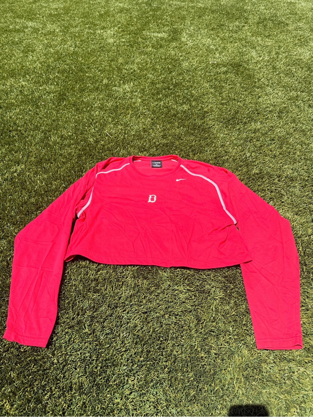Nike Red Sox Cropped Long Sleeve Top